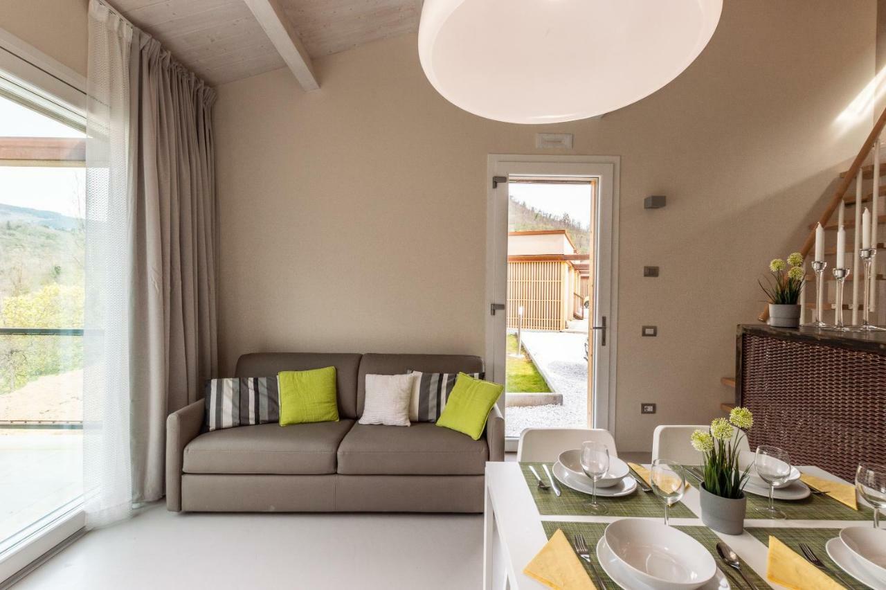 L'Alberocasa Aparthotel กาเลนซาโน ภายนอก รูปภาพ